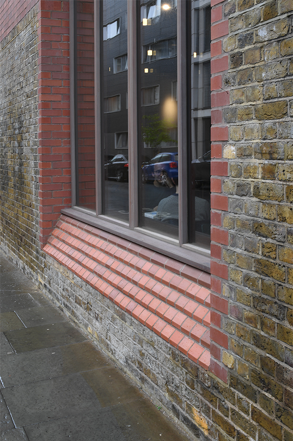 Side of building with window in Ghent