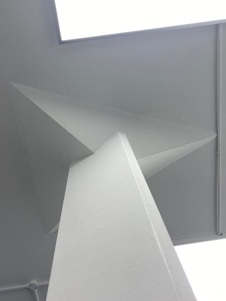 Photo of column detail inside the RCA