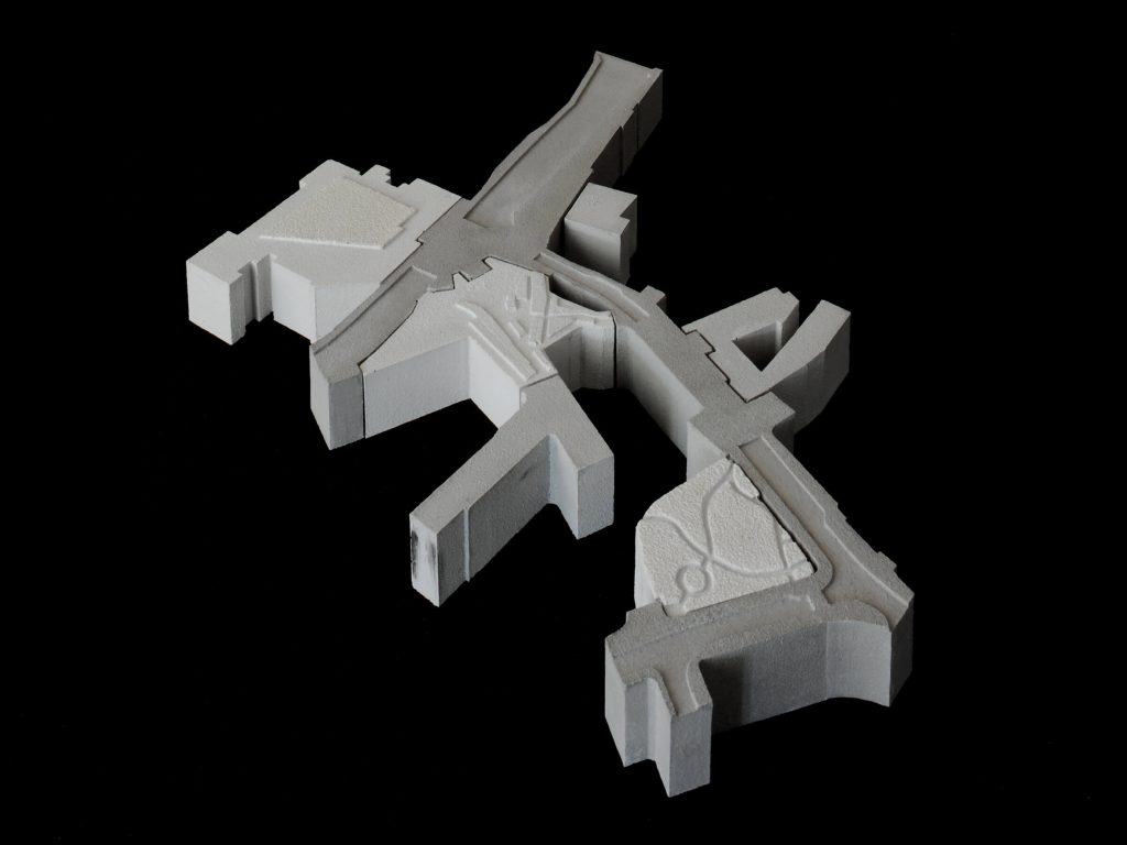 Concept model: a chain of three squares