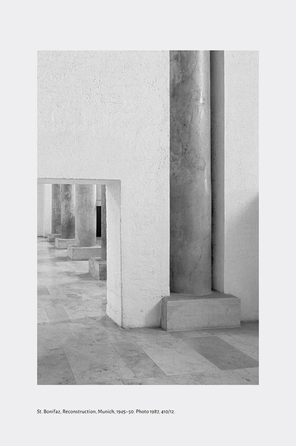 Photo of a marble column from St. Bonifaz, Munich.